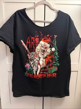 Terrifier Horror Santa Graphic Tee